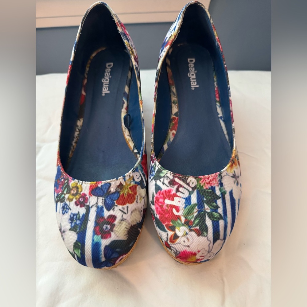 Desigual Women’s Wedge Heels. Size 39
